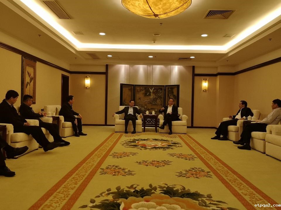 蓝军应邀出席“民革全国企业家广西交流合作大会”