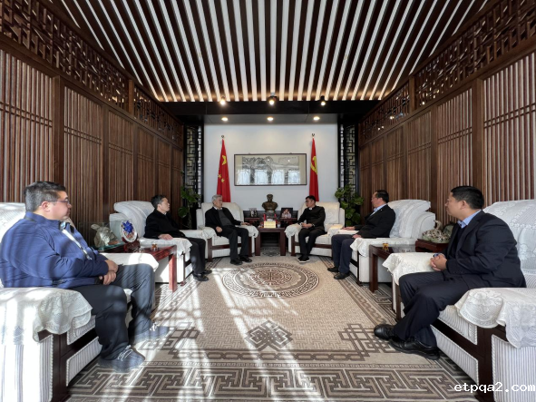 中国标准化专家委员会副主任张纲一行莅临我会调研指导