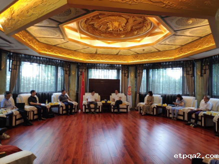 高福会见恩施巴东县人民政府副县长一行