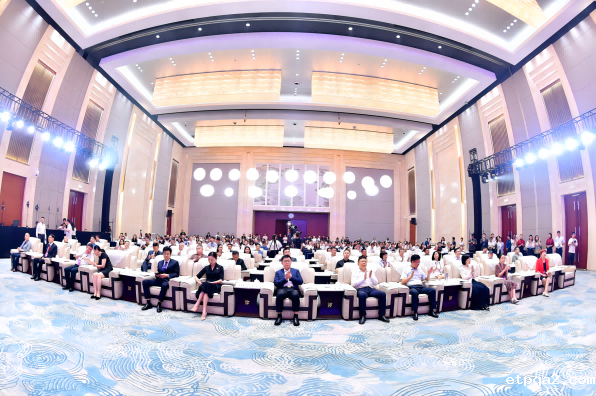 蓝军在渝出席“2023悦来国际会展城招商大会”