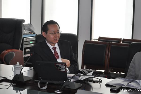 中国人民大学硕士生导师袁华之先生来我会给全体员工培训