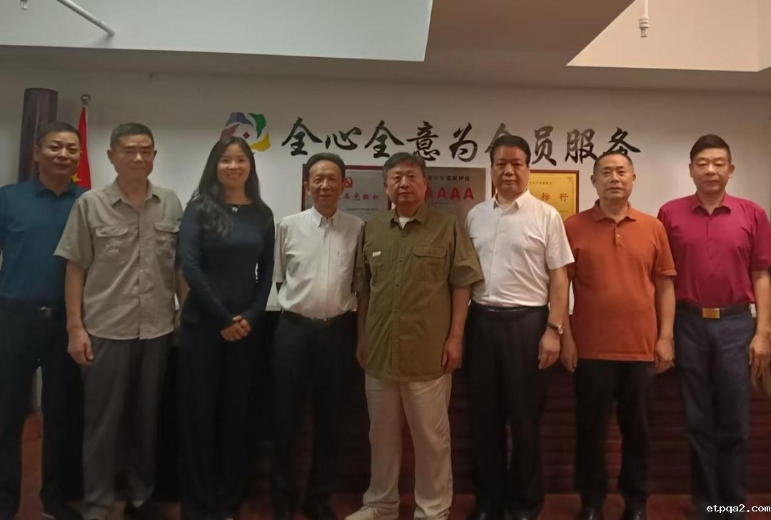 中国民贸文雅带队走访湖南异地商会联合会